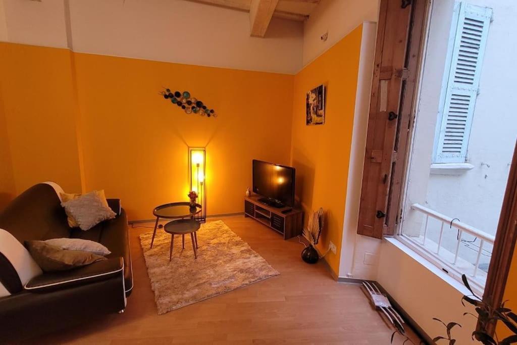 Avignon Apartement A 2 Pas Du Palais De Papes Exterior foto